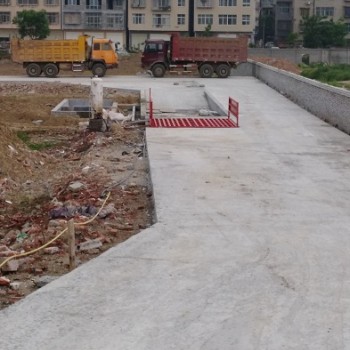 掇刀建筑工地专用洗轮机 全自动渣土车洗车台 工程车辆洗轮机