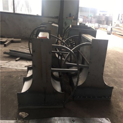 混凝土隔离墩模具-水马钢模具定做厂家-满足定做需求