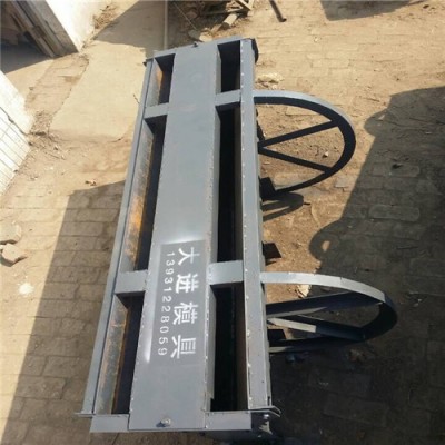 高速隔离带模具-混凝土护栏隔离带定做-大进模具制造厂