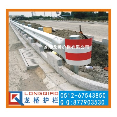 绍兴高速公路防撞护栏 绍兴公路波形梁钢护栏 龙桥护栏厂直销