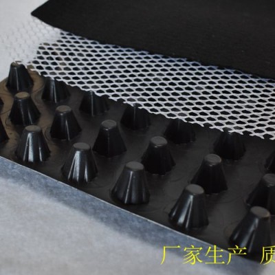 聊城地下车库排水板厂家直销--货源充足