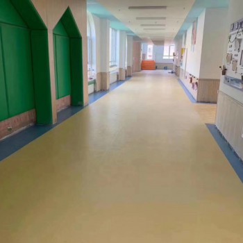学校室内装修，为什么越来越青睐PVC塑胶地板？