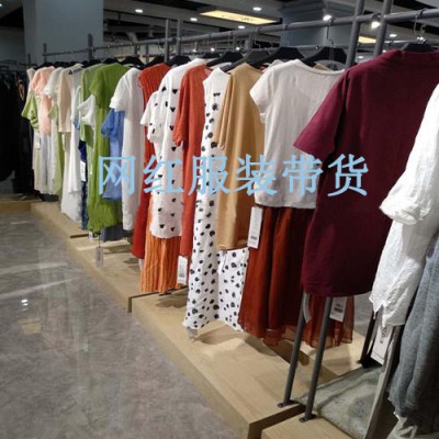 广州服装厂家商家直播带货甩卖,网红主播保量带货