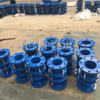 福建双法兰传力式套筒伸缩节DN600mm生产的全过程