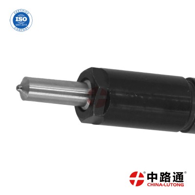 朝柴喷油泵喷油器总成105118-4890