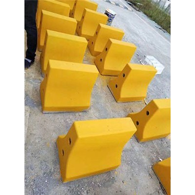 公路防撞隔离墩模具 —混凝土隔离墩模具