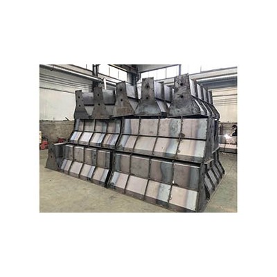 水泥隔离墩钢模具 —公路隔离墩模具精达