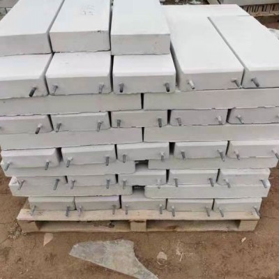 信号灯基础模具  —  铁路用水泥墩模具