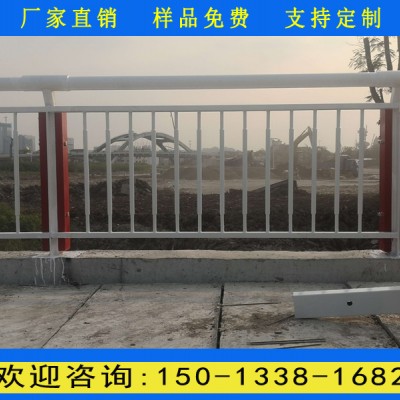 乐东桥梁边隔离栏杆 河道不锈钢护栏 万宁锌钢防撞围栏