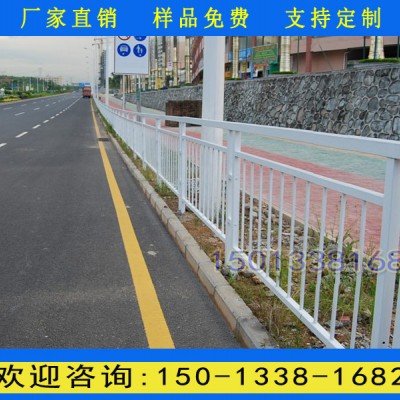 河源京式护栏厂家定做 市政道路中央隔离栏 汕尾甲型护栏批发