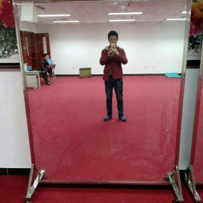 顺义区安装镜子安装练功房镜子