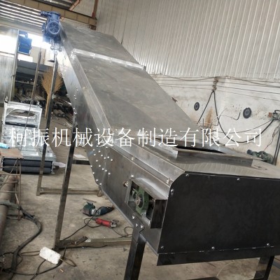 直销带盖式粉料输送机 重型链板输送设备