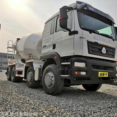 汕德卡国六轻量化水泥搅拌车440马力价格