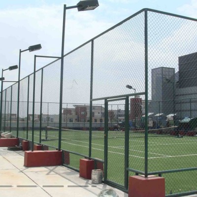 内蒙体育场围网篮球场围网球场围网护栏生产厂家厂家直销