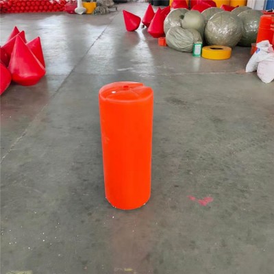 挂网拦截水中污浊废弃物中间穿绳拦污浮排