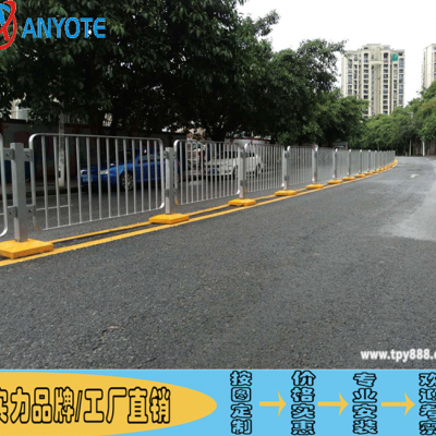 罗湖公路隔离栏杆 深标护栏现货 深圳路侧港式护栏哪里买