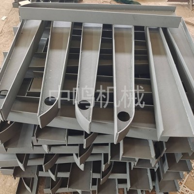 玻璃雨棚钢梁 钢结构车棚牛腿梁 建筑预埋加工定做