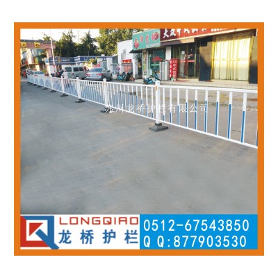 南京市政机非道路隔离栏 南京中央道路护栏厂 镀锌焊接烤漆
