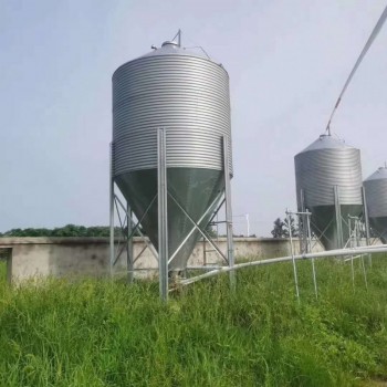01养殖场用镀锌料塔