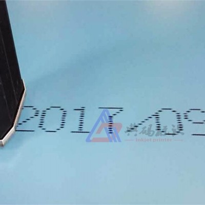 喷码机 玻璃喷码机 大字符喷码机