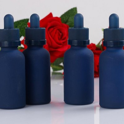 精油玻璃瓶烤漆，精油玻璃瓶喷漆，精油玻璃瓶喷涂