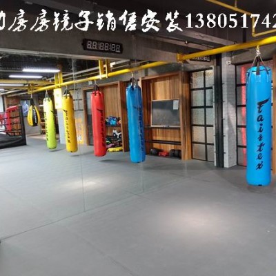 禄口健身房镜子安装