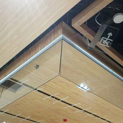 建筑内部空间的防烟分区挡烟垂壁河北任丘生产安装厂家