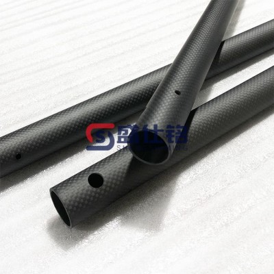 碳纤维圆管（带孔款）高强度 易安装 工业结构件减重优选