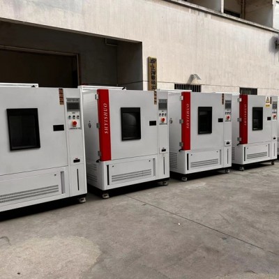 恒温恒湿试验箱的核心组件与选购建议