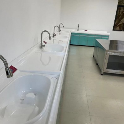 新生儿洗浴池游泳池一体设计PMMA高分子制作