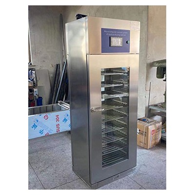大容量综合干燥设备具有单门和双门两种规格